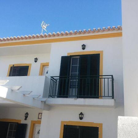 Vivenda Para Ferias Manta Rota Exterior foto