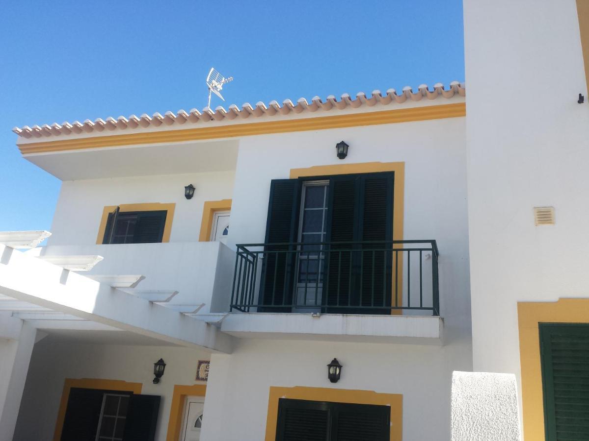 Vivenda Para Ferias Manta Rota Exterior foto